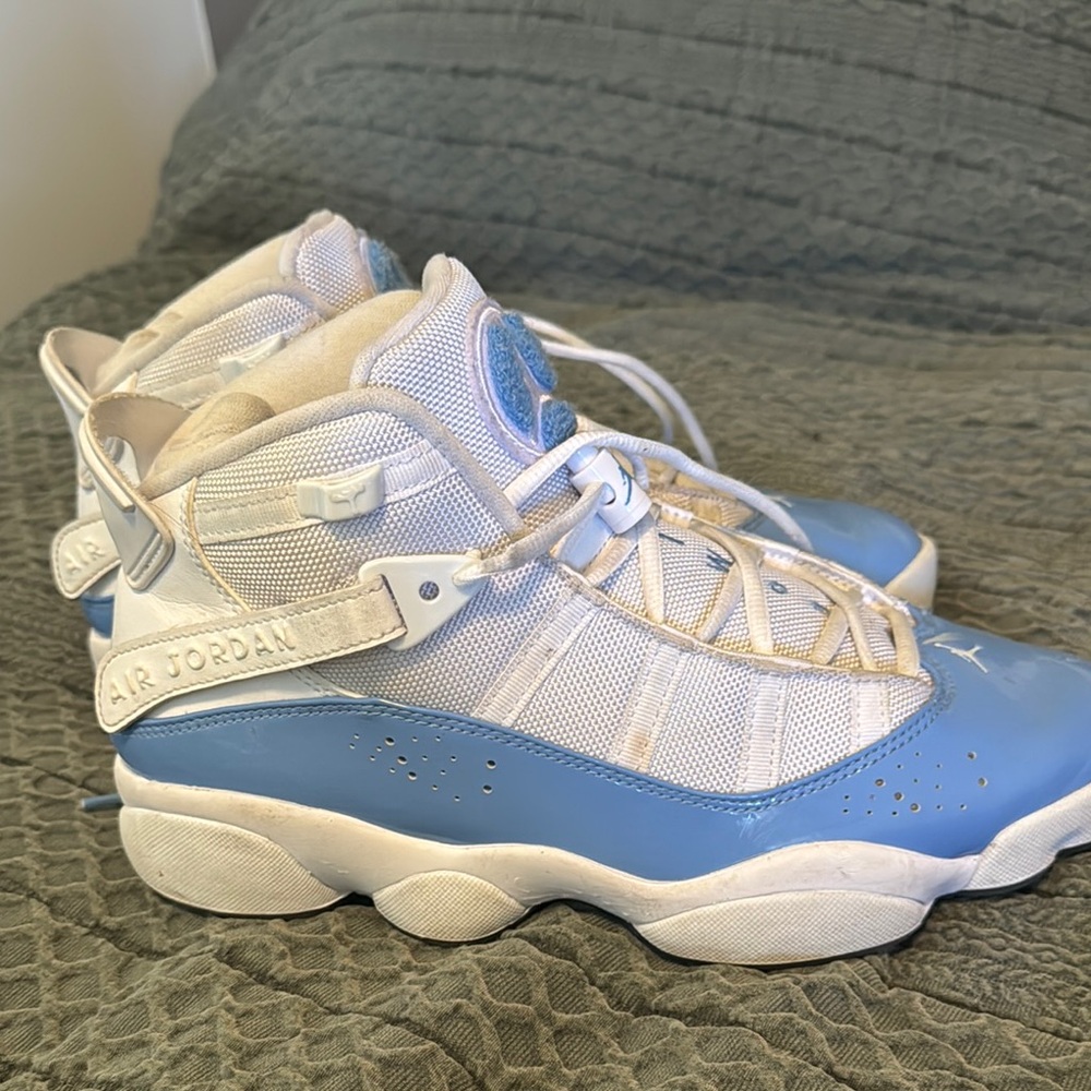 Jordan 6 Rings Blue and White size 9